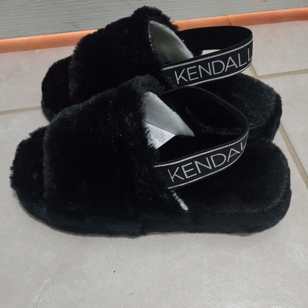Black slippers